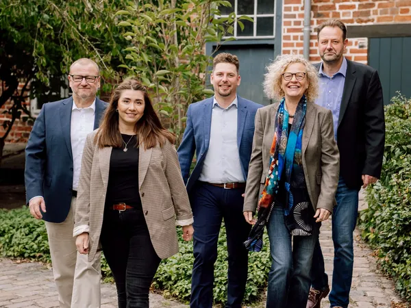 Institut für beruflichen Erfolg, Editorial & Markenbilder, Bild 4 von 6